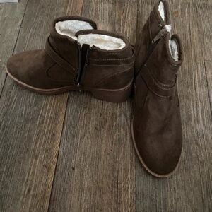 Primark Brown Ankle Boots with Cream Lining
